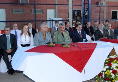 A solenidade contou com a presena de civis e militares