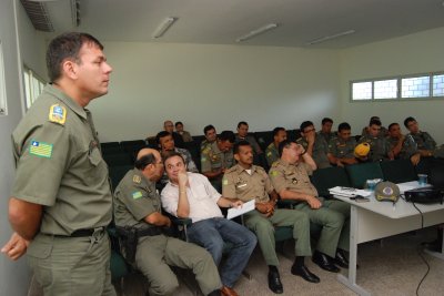Subcomandante apresenta diagnstico para oficiais