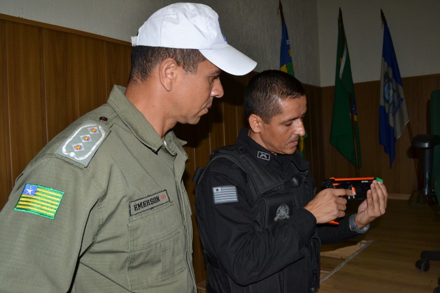 armamento menos letal