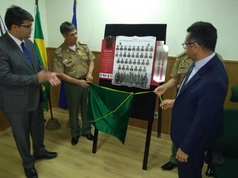 curso polcia juridica