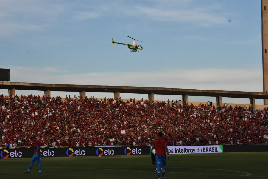 policiamento jogo 